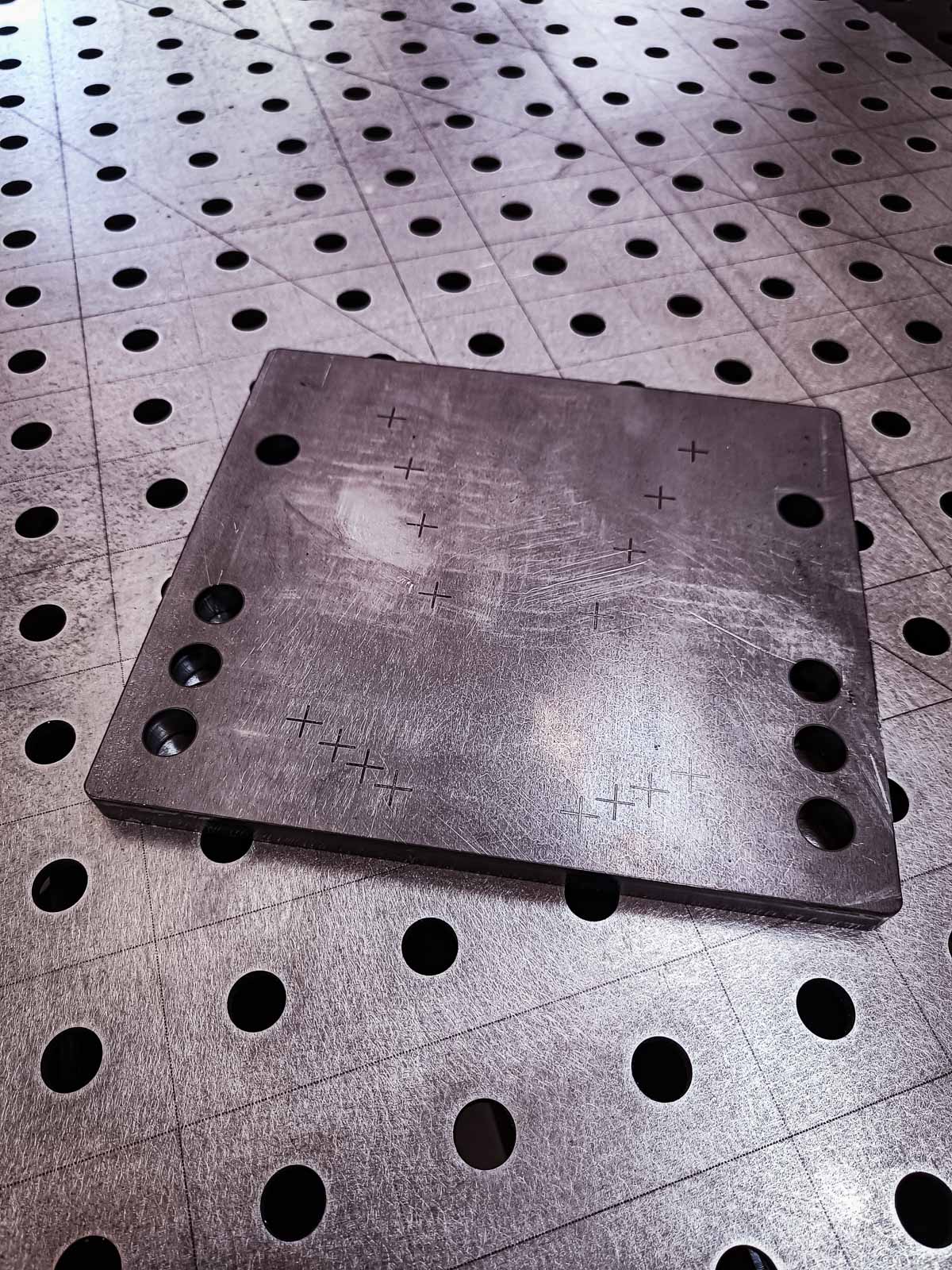 Adapter Plate D16 - Font Heuer Vises