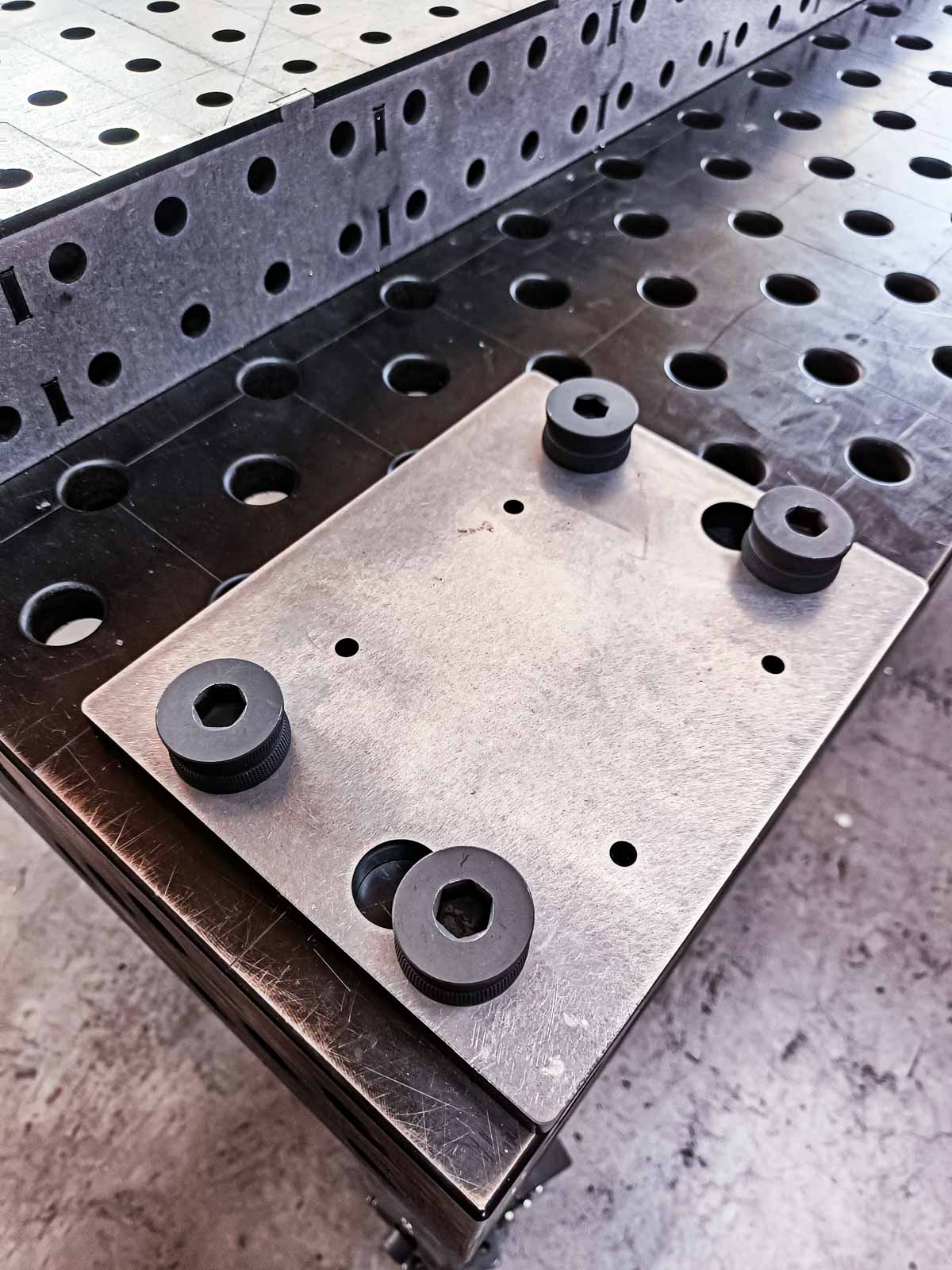 Adapter Plate D28 - Font Heuer Vices