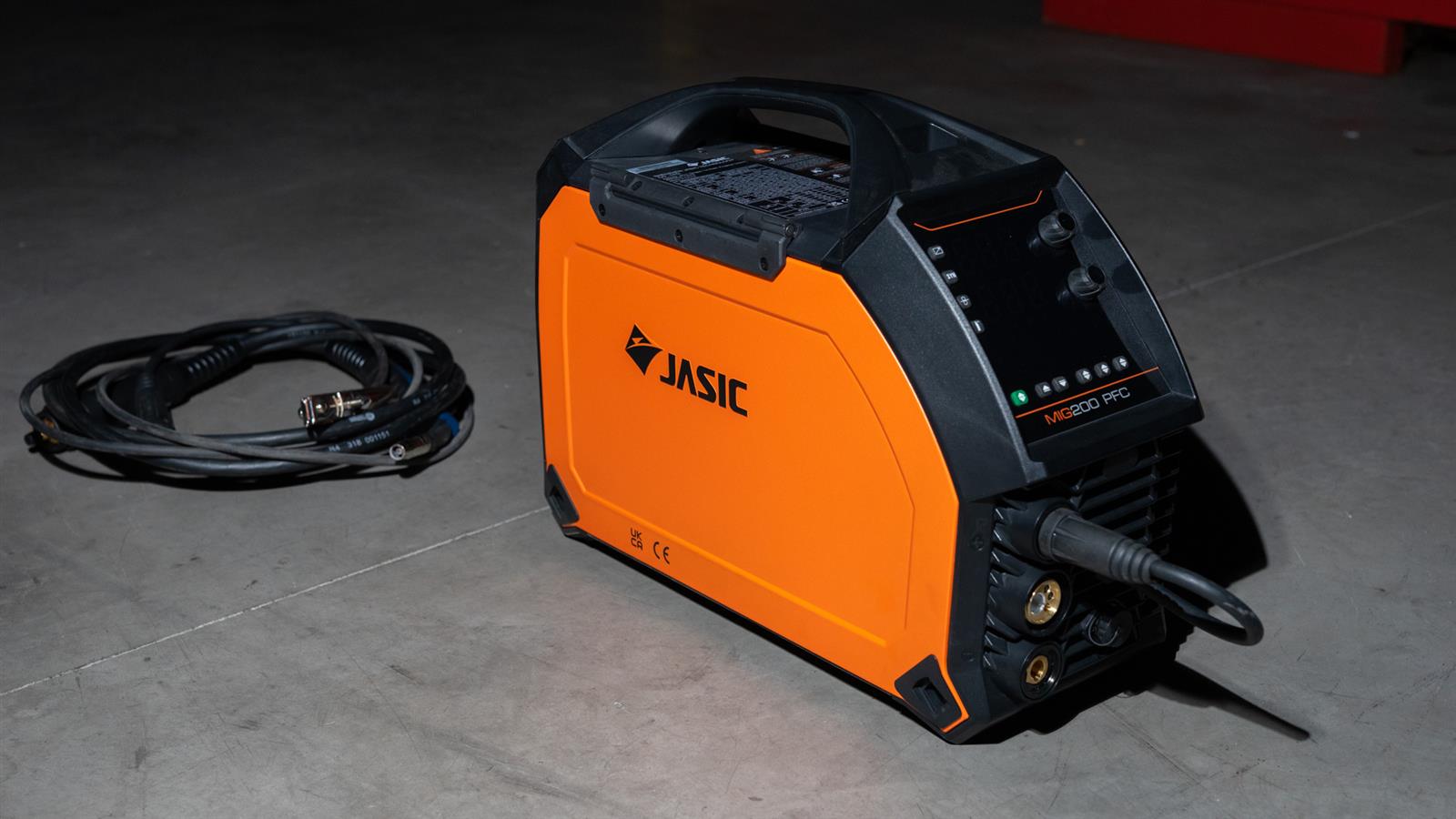 JASIC MIG Welding Machine MIG200 PFC N2S62